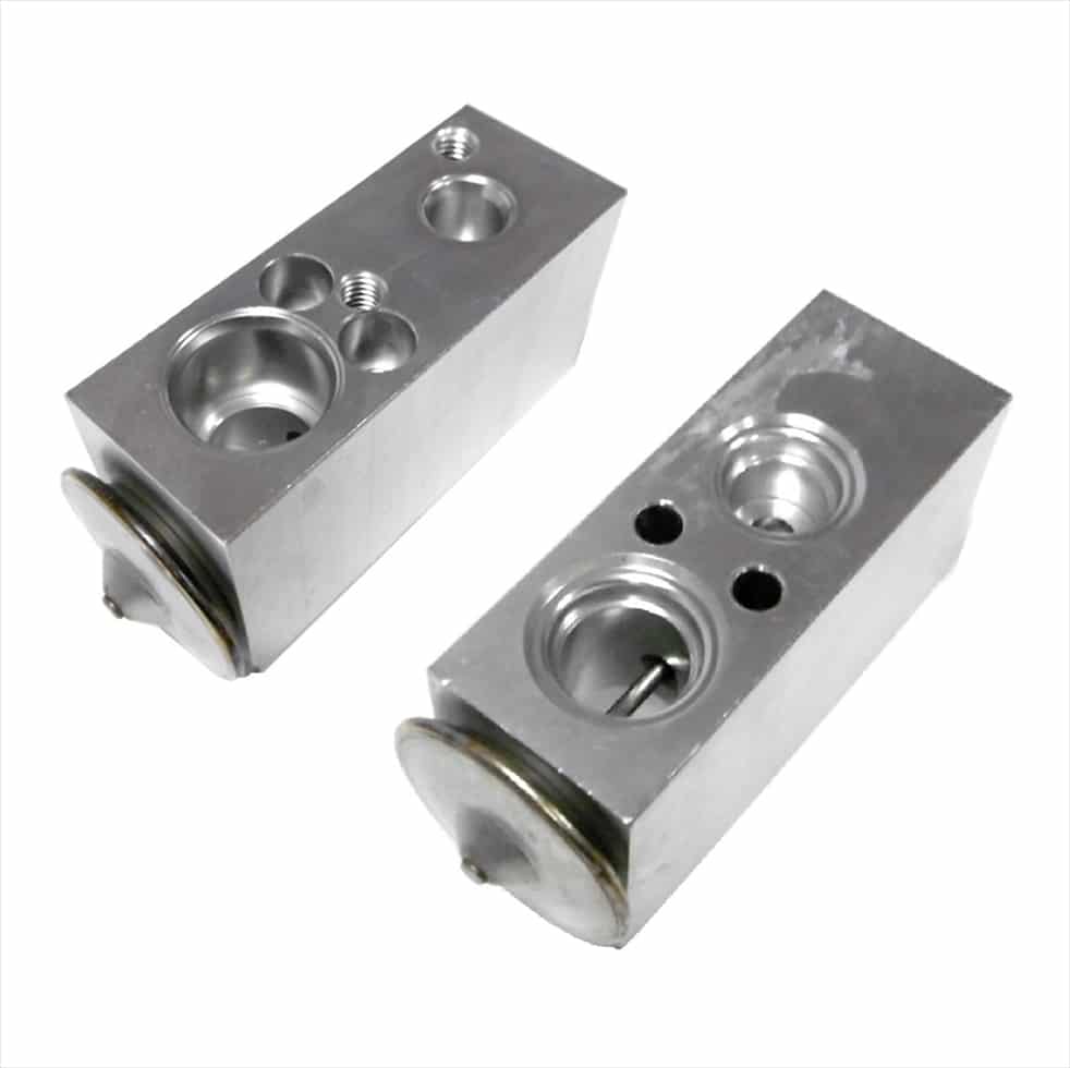 260558.jpg EXPANSION VALVE FOR RENAULT CLIO/ MEGANE/ SCENIC - Image 1