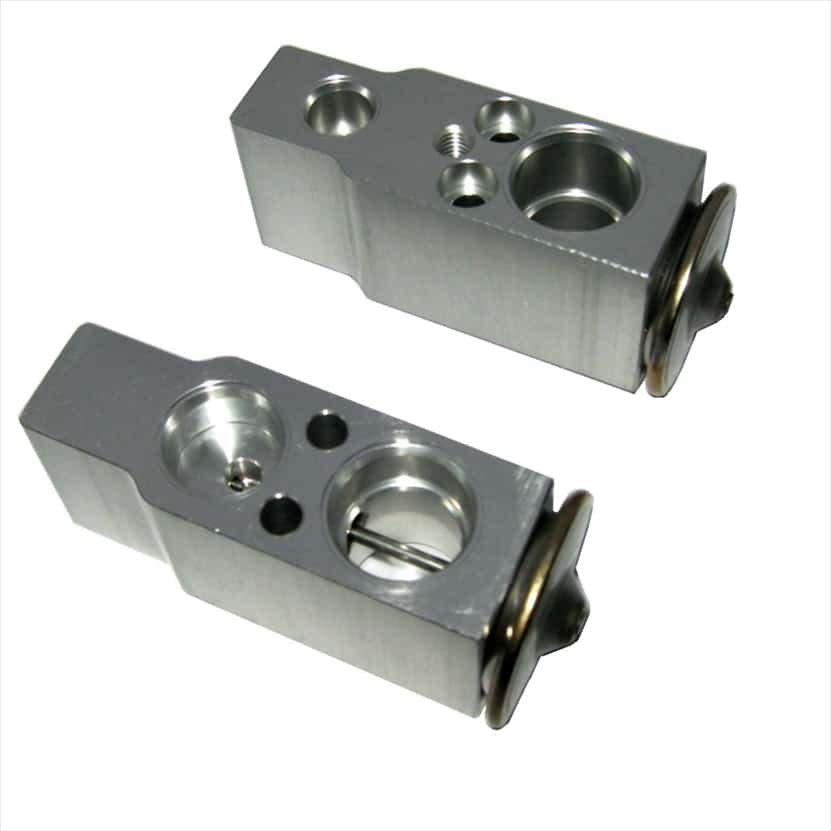 260560.jpg EXPANSION VALVE FOR SUZUKI SWIFT - Image 1